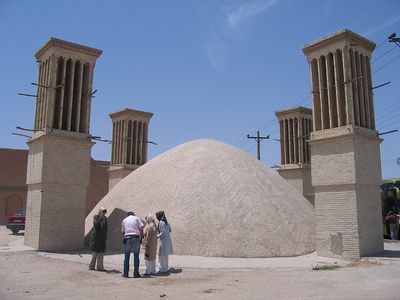 מגדלי הקירור באמירויות